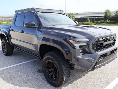 Used 2026 Toyota Tacoma TRD Pro AWD/4WD image 6