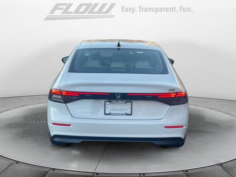 New 2025 Honda Accord SE image 6
