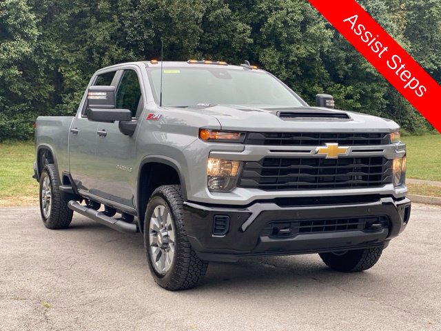 New 2026 Chevrolet Silverado 2500 Custom w/ Custom Value Package AWD/4WD image 9