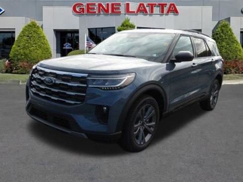 New 2026 Ford Explorer Active w/ Active Comfort Package image 3