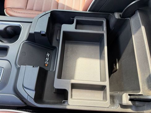 Used 2024 GMC Sierra 2500 Denali Ultimate image 30