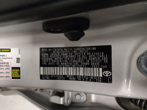 Used 2022 Toyota Corolla LE FWD image 33