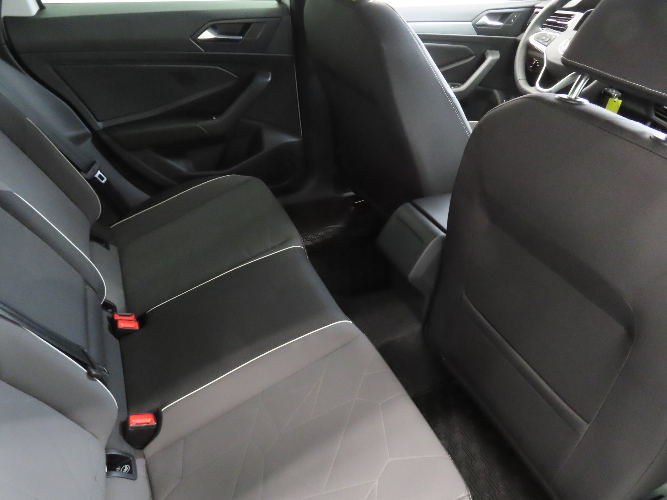 Used 2026 Volkswagen Jetta Sport FWD image 22