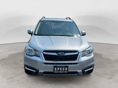 Used 2017 Subaru Forester 2.5i Premium w/ All-Weather Package AWD/4WD image 8
