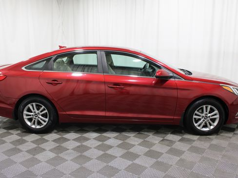 Used 2015 Hyundai Sonata SE FWD image 25