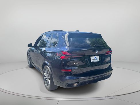 Used 2024 BMW X5 xDrive40i w/ M Sport Package AWD/4WD image 5