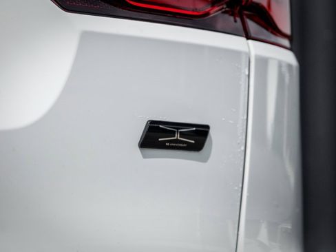 New 2026 Jaguar F-PACE R-Dynamic S image 7