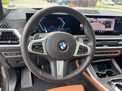 Used 2025 BMW X7 xDrive40i w/ M Sport Package AWD/4WD image 19