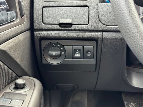 Used 2012 Ford Fusion SE FWD image 26