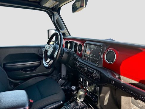 Used 2021 Jeep Wrangler Unlimited Rubicon w/ Dual Top Group image 18