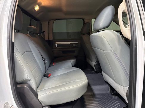 Used 2020 RAM 1500 Classic SLT image 58