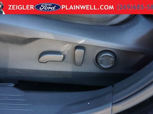 Used 2022 Subaru Outback Limited AWD/4WD image 21