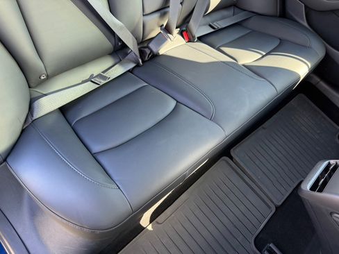 Used 2023 Tesla Model 3 Standard Range image 42