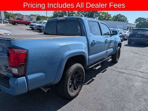 Used 2019 Toyota Tacoma SR5 AWD/4WD image 3