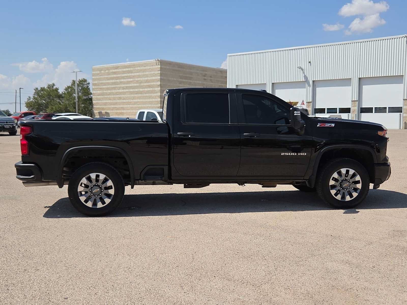 Used 2026 Chevrolet Silverado 2500 Custom w/ Custom Value Package AWD/4WD image 9