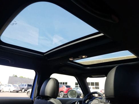 Used 2021 MINI Cooper Clubman S w/ Storage Package image 22