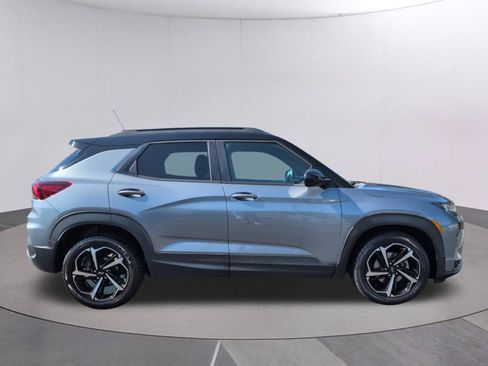 Used 2021 Chevrolet TrailBlazer RS w/ Convenience Package FWD image 6
