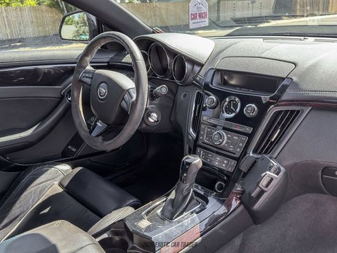 Used 2011 Cadillac CTS V RWD image 36