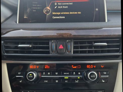 Used 2015 BMW X6 xDrive35i image 26