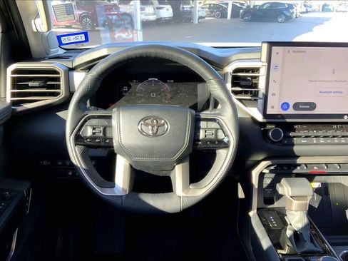 Used 2024 Toyota Tundra Limited image 5
