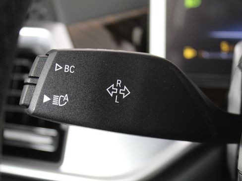 New 2026 BMW X5 xDrive40i w/ M Sport Package image 30