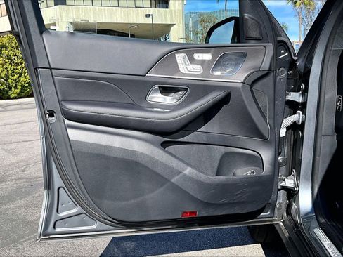 Used 2023 Mercedes-Benz GLE 350 4MATIC image 19