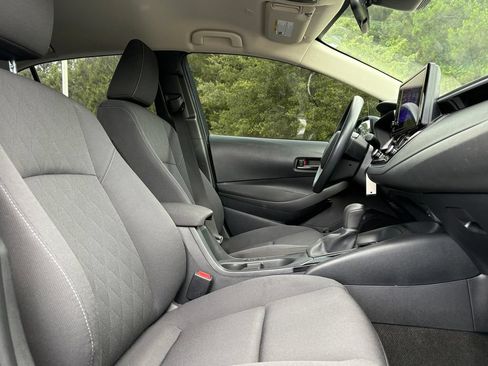 Used 2024 Toyota Corolla LE FWD image 24