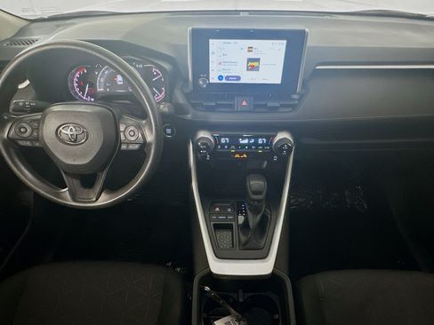Used 2024 Toyota RAV4 XLE w/ Convenience Package FWD image 27