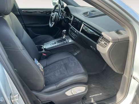 Used 2021 Porsche Macan AWD/4WD image 15