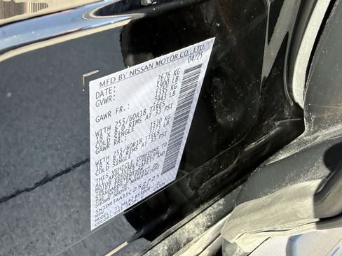 Used 2025 Nissan Pathfinder S FWD image 29