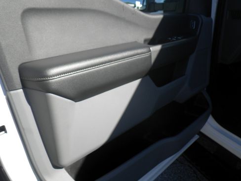 Certified 2024 Ford F250 XLT image 18