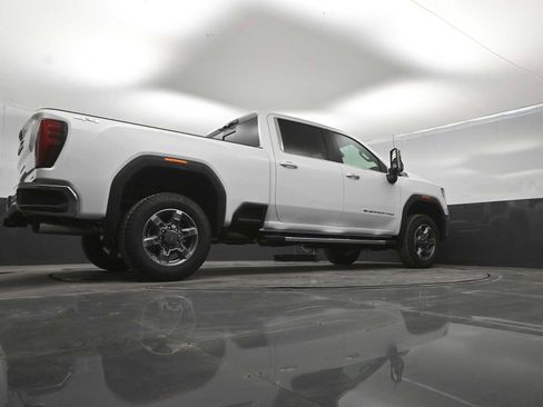New 2026 GMC Sierra 2500 SLT w/ SLT Premium Package AWD/4WD image 40