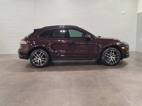 New 2026 Porsche Macan image 6