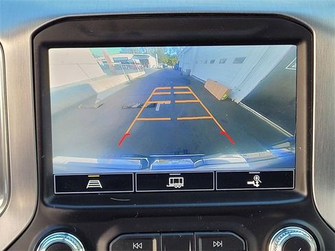 Used 2021 GMC Sierra 1500 SLT w/ Max Trailering Package image 12