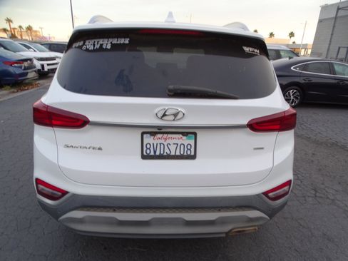 Used 2020 Hyundai Santa Fe SEL w/ Convenience Package image 5