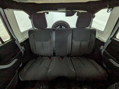 Used 2015 Jeep Wrangler Unlimited Sahara w/ Dual Top Group image 16