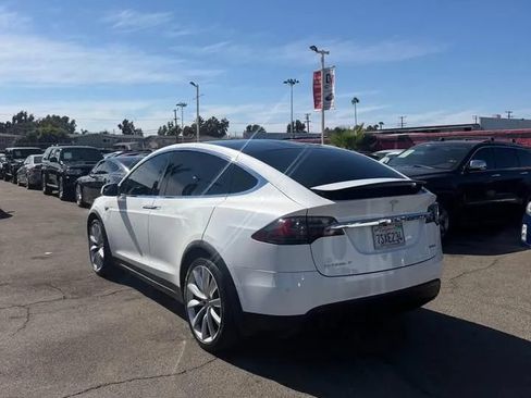 Used 2016 Tesla Model X Performance AWD/4WD image 4