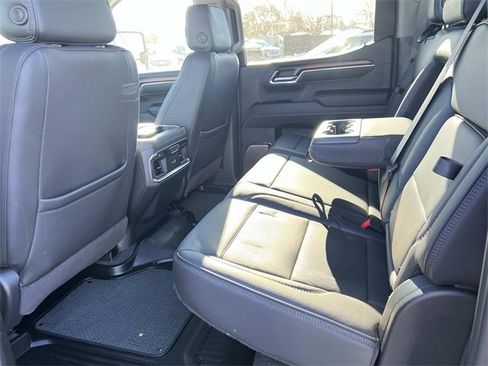 Used 2024 GMC Sierra 1500 Denali w/ Denali Reserve Package image 11