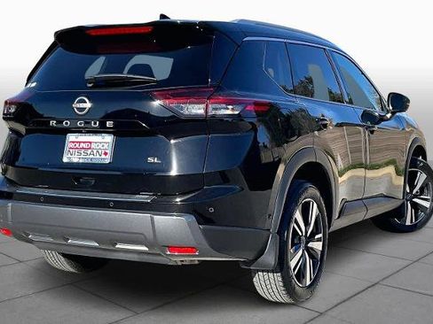 Certified 2024 Nissan Rogue SL w/ SL Premium Package image 12