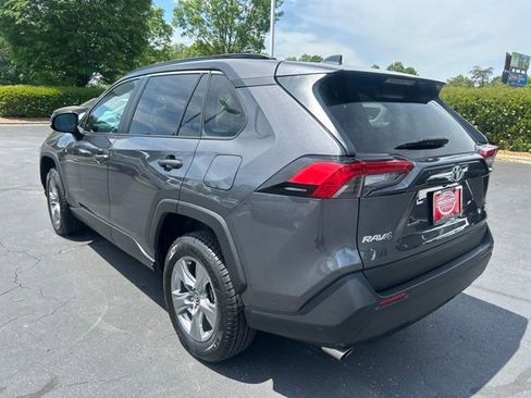 Used 2024 Toyota RAV4 XLE AWD/4WD image 11