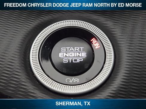 Used 2025 Jeep Grand Cherokee Altitude AWD/4WD image 15