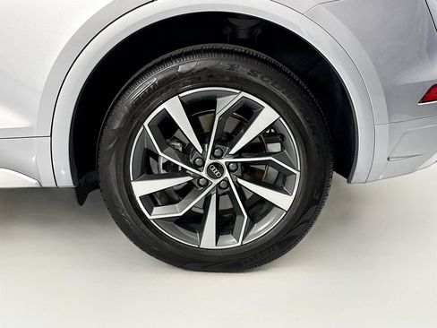 Used 2023 Audi Q5 2.0T Premium Plus AWD/4WD image 32
