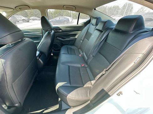 Used 2023 Nissan Altima 2.5 SR FWD image 29