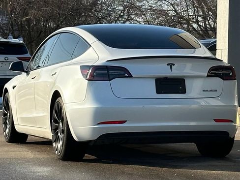 Used 2022 Tesla Model 3 Performance image 8