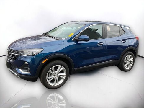 Used 2021 Buick Encore GX Preferred w/ Cold Weather Comfort Package image 2