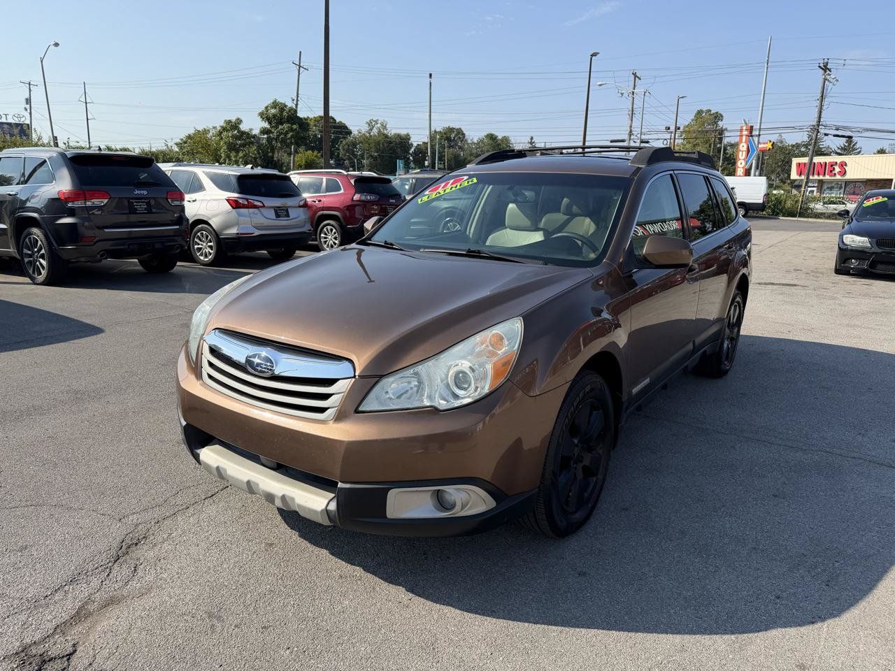 Used 2011 Subaru Outback 2.5i Limited w/ PWR Moonroof Pkg AWD/4WD image 7