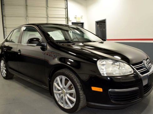Used 2009 Volkswagen Jetta S image 7