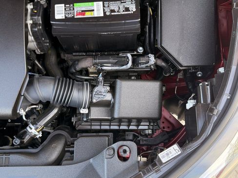 Used 2018 Toyota C-HR XLE FWD image 11