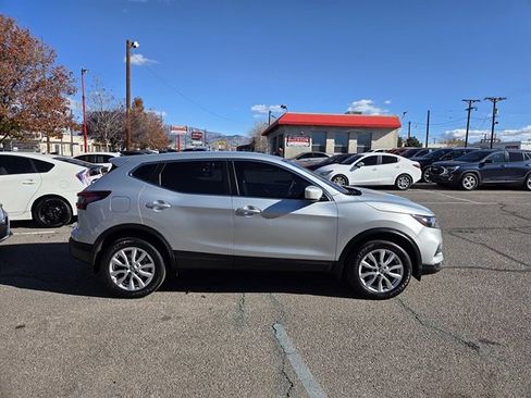 Used 2020 Nissan Rogue Sport S w/ Appearance Package image 3