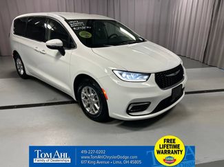 Used 2023 Chrysler Pacifica Touring-L FWD 360° Tour